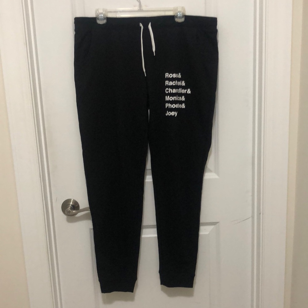 Friends black sweat pants XL never worn